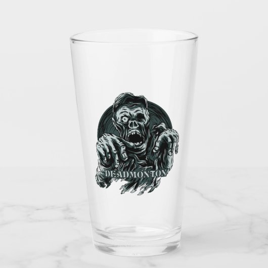 Verre fait sur commande de pinte du nom DEADMONTON (Devant)