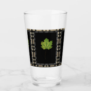 VERRE FEUILLES VERTES SUR NOIR