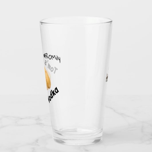 Verre #FROMily de Fandom Korman Productions TOM (Gauche)