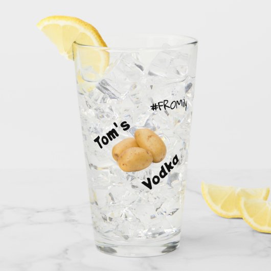 Verre #FROMily de Fandom Korman Productions TOM (Devant glace)