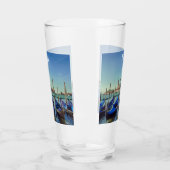 Verre Gondolas à Venise, Italie (Gauche)
