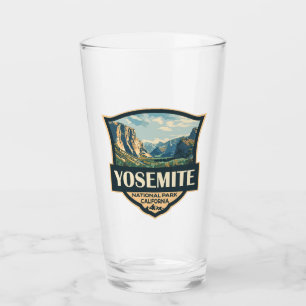 Verre Illustration du parc national Yosemite Badge rétro
