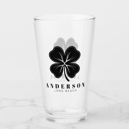 Verre Irlandais Lucky Four Black Leaf Clover avec Nom Pi (Devant)