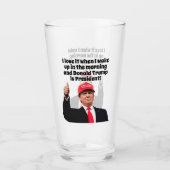 Verre J'adore quand je réveille Donald Trump est préside (Devant)
