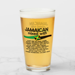 Verre Jamaïcain Mélangé Avec La Jamaïque Fière