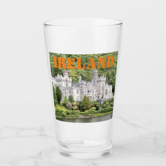 Verre Kyle Moore Abby château Irland. (Devant)