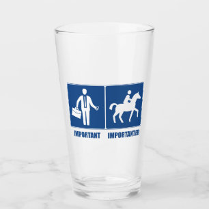 Verre Le Travail Est Important, L'Équitation Est Import