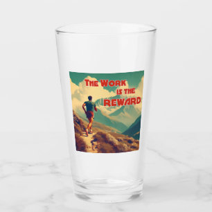 Verre Le Travail Est La Récompense Runner Mountains
