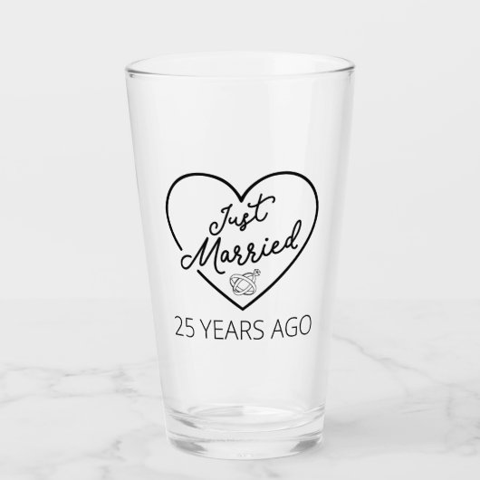 Verre Mariés depuis 25 ans III (Devant)