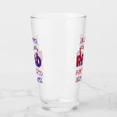 Verre Né à lire forcé à socialiser (Gauche)