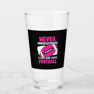 Verre Ne Sous-Estimez Jamais Une Fille Qui Joue Au Footb