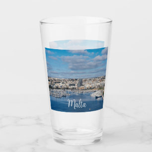 Verre Port de Sliema avec bâtiments et bateaux modernes