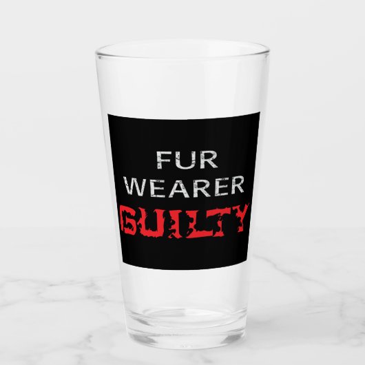 Verre Porteur de fourrure coupable (Devant)