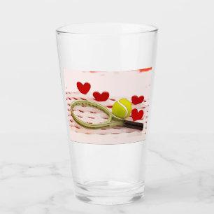 Verre Raquette de tennis avec balle et coeur rouge amour