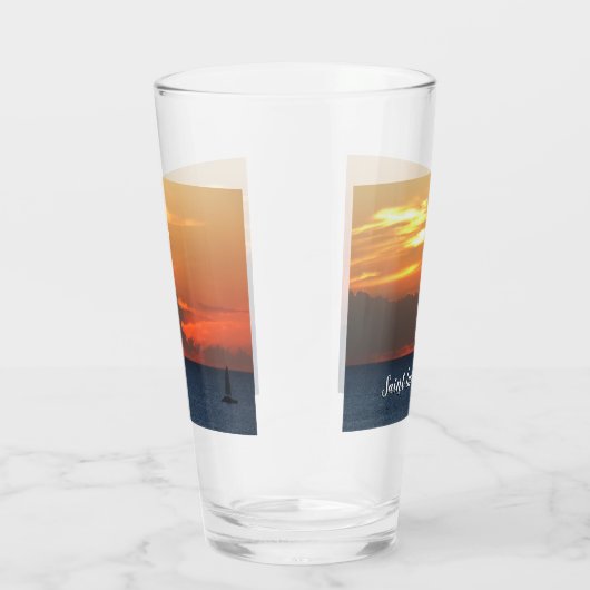 Verre Sunset Clouds and Sailboat Seascape (Droite)