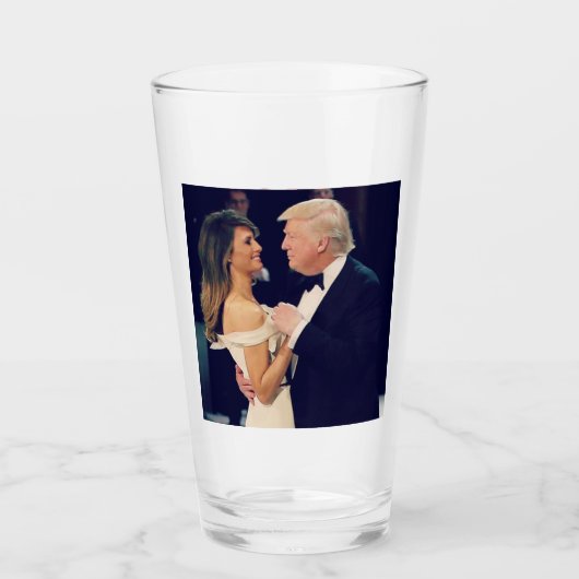 Verre Trump 2020 rend l'Amérique grande (Devant)