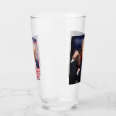 Verre Trump ne cédera jamais (Gauche)