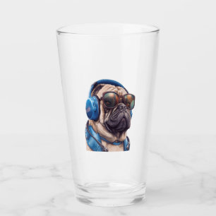 Verre Un chien Habu portant lunettes de soleil et casque