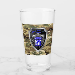 Verre XVIIIe corps aéroporté