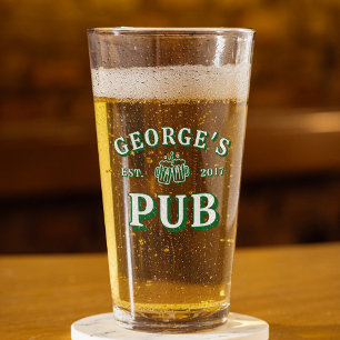 Verres de bière verte Votre Pub Année Établie
