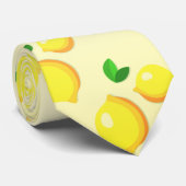 Vers gele luiers stropdas (Opgerold)