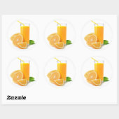 Vers sinaasappel in een glas ronde sticker (Vel)