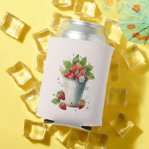 Verse geplukte aardbeien in een emmer blikjeskoeler
