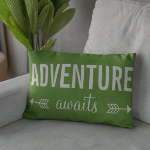 Verse Groene Lettertypografie Avontuur Zoeker Accent Kussen