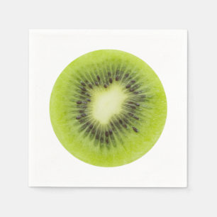 Verse kiwi's. Ronde segmentafsluiting geïsoleerd Servet