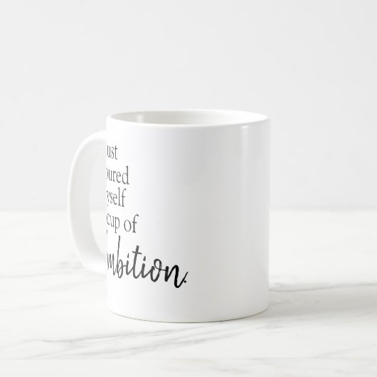 versé une tasse d'ambition (Devant gauche)