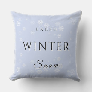 Verse wintersneeuw met sneeuw kussen