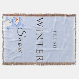 Verse wintersneeuw met sneeuwman en sneeuw deken