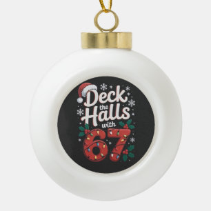 Versier de hallen met 6 7 Grappig kerstfeest zes z Keramische Bal Ornament