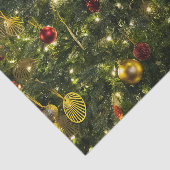 versierde kerstboom rood groen goud tissuepapier (Detail)