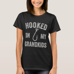 Verslaafd aan kleinkinderen grappige grootouder op t-shirt