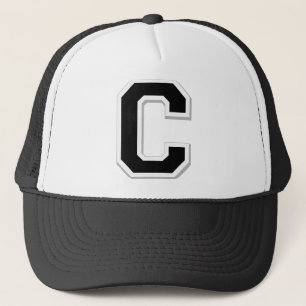 Verspreid het uit Initiaal Letter C in Black Ball Trucker Pet