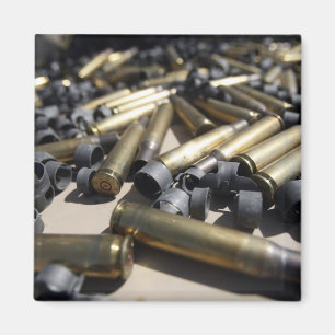 Verspreide messen en gedesintegreerde verbindingen magneet