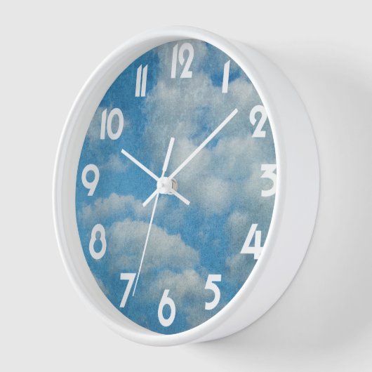 verstoorde wolken in de hemel (Hoek)