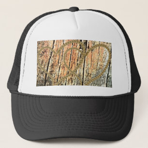 Verstrengelde harten liefde touw hart hout houten trucker pet