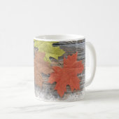 Verstrooide bladeren koffie mok (Voorkant rechts)