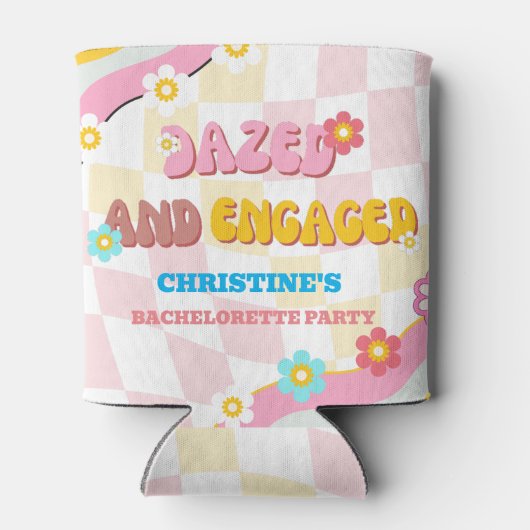 Versuft en Betrokken Bachelorette Party 70s Thema Blikjeskoeler (Achterkant)