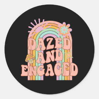 Versufte en verloofde Groovy Rainbow Team Bride Ba Ronde Sticker