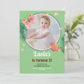 Vert 1er anniversaire Papillon Invitation avec pho (Debout devant)