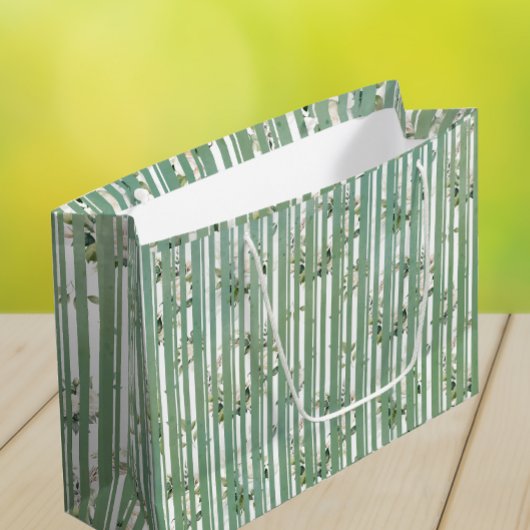 Vert doux avec fleurs blanches Sac cadeau