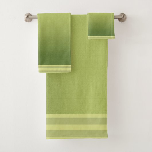 Vert mousse classique avec serviette frise (En situation)