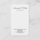 Verticaal eenvoudig minimalistisch penseelscript visitekaartje (Voorkant)