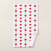 Vertical Red Heart Columns on White (Serviette à main)