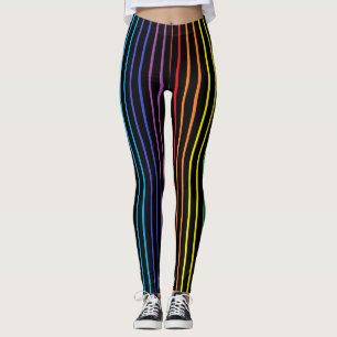 Verticale afgedekte regenboogstrips zwart leggings