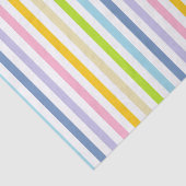 Verticale pasteelregenboog en witte strepen tissuepapier (Detail)