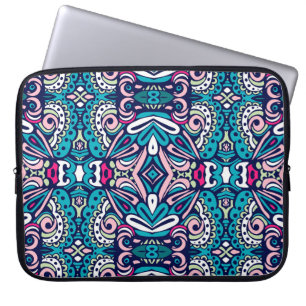 Vertogen etnische patroon. Abstracte geometrische Laptop Sleeve